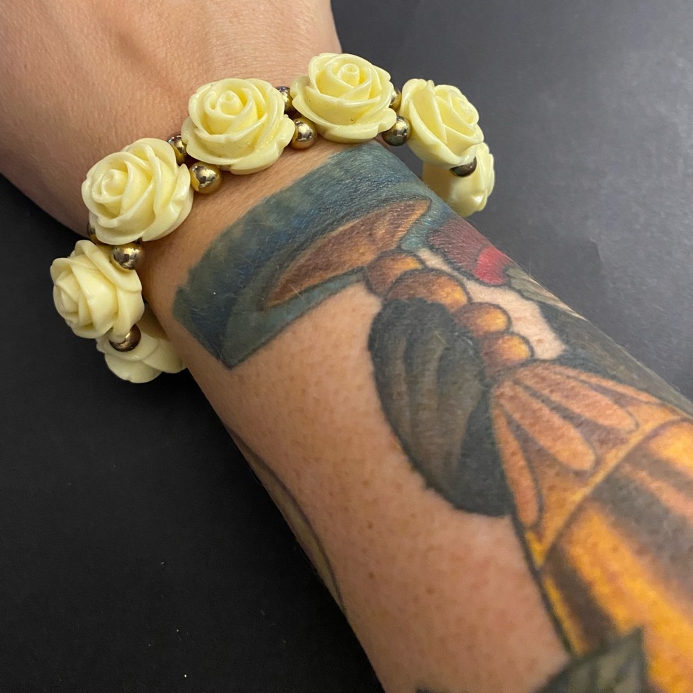 Rose Statement Stretch Bracelet